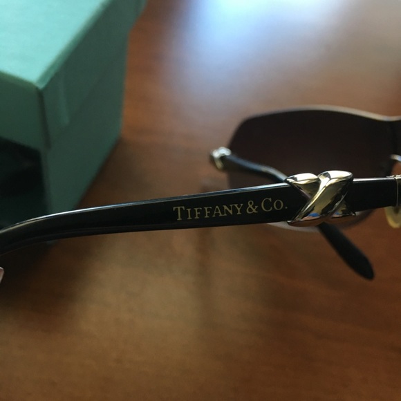 Tiffany Sunglasses - Picture 3 of 4
